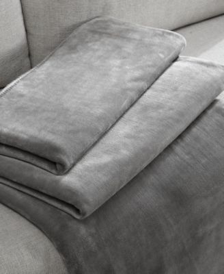 CLOSEOUT! Modern Solid Reversible Blanket, King