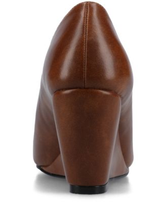 Women's Danika High Vamp Wedge Pumps