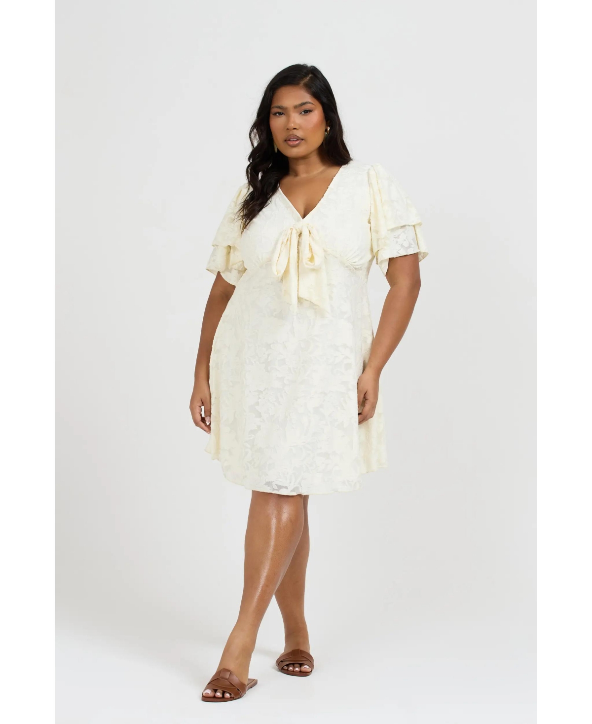 Plus Size Short Sleeve V-Neck Mini Skater Dress - Beige