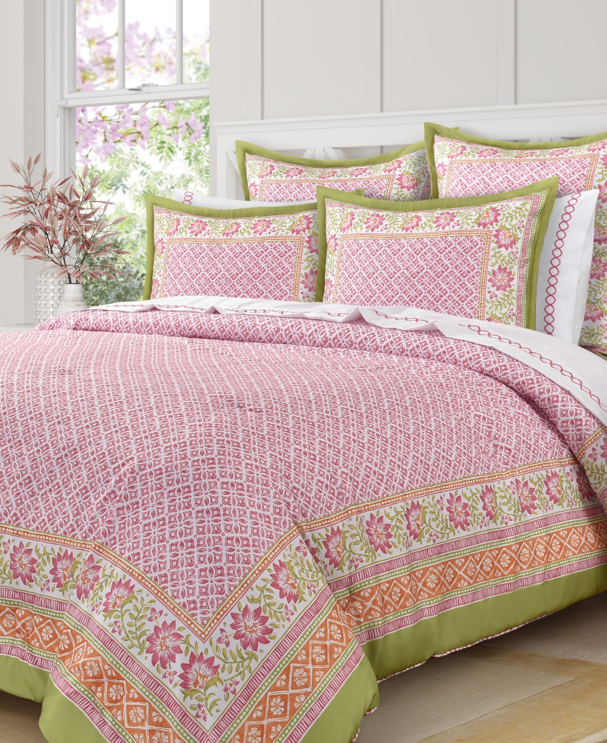 J By J Queen Bold Shiloh 3-pc. Comforter Set, Full/queen