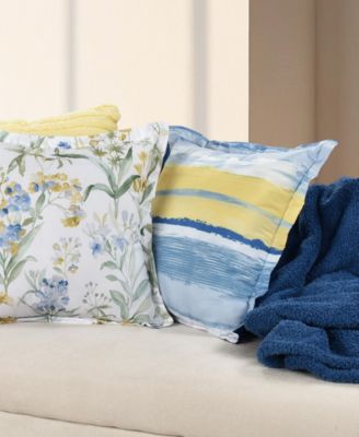 Bold Cozy Throw, 70" x 50"