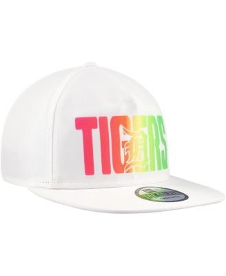 Men's White Detroit Tigers Spring Spectrum Golfer Snapback Hat
