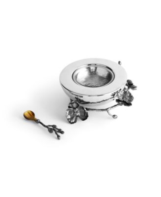 Orchid Caviar Dish with Spoon