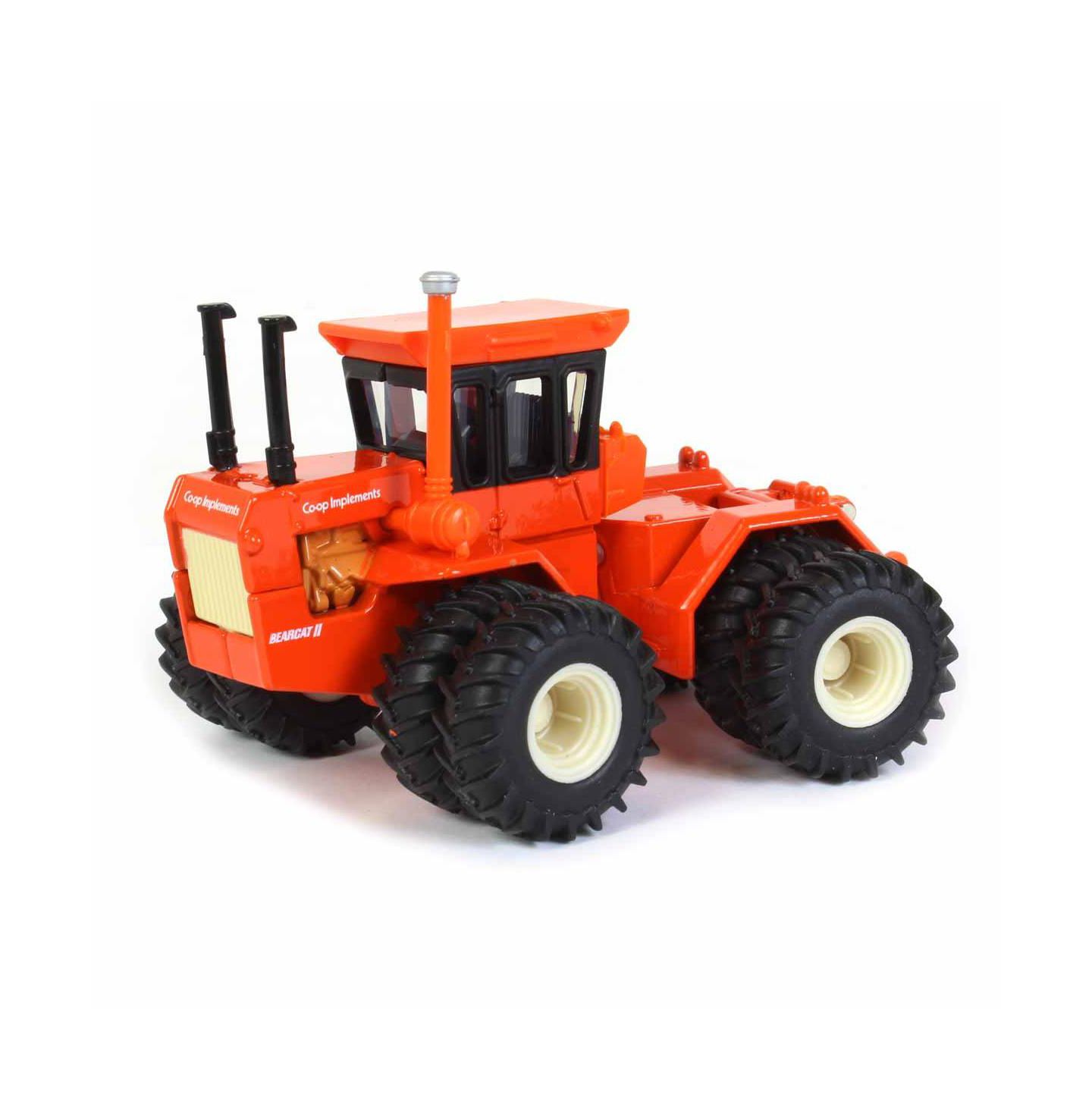 Детская игрушка ERTL 1/64 Limited Edition Co-Op Bearcat II 4WD with Duals — фото 1