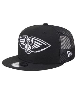 New Era - Men's Black New Orleans Pelicans 9FIFTY Snapback Trucker Hat
