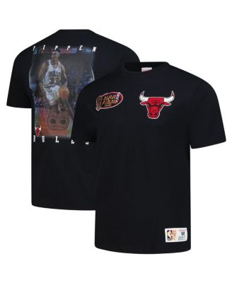 Mitchell & Ness - Men's Scottie Pippen Black Chicago Bulls Hardwood Classics NBA Legends T-Shirt