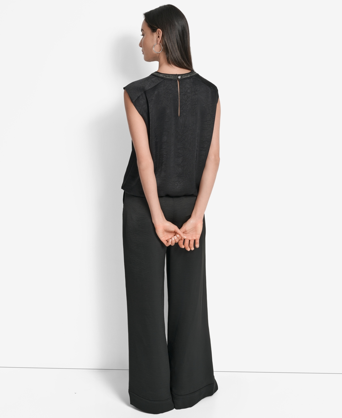 Dkny Chain Sleeveless Crinkle Satin Top In Black