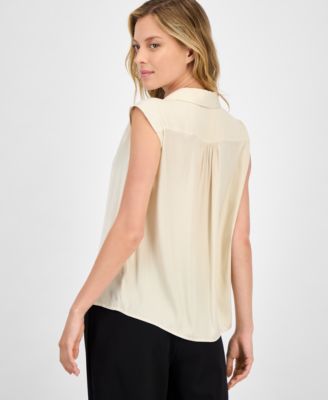 Women's Solid Collared Cap-Sleeve V-Neck Blouse