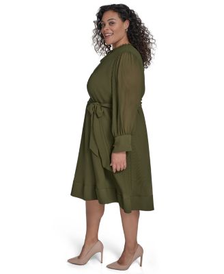 Plus Size Pleated Chiffon Dress