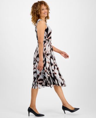 Petite Tiered Printed Midi Dress