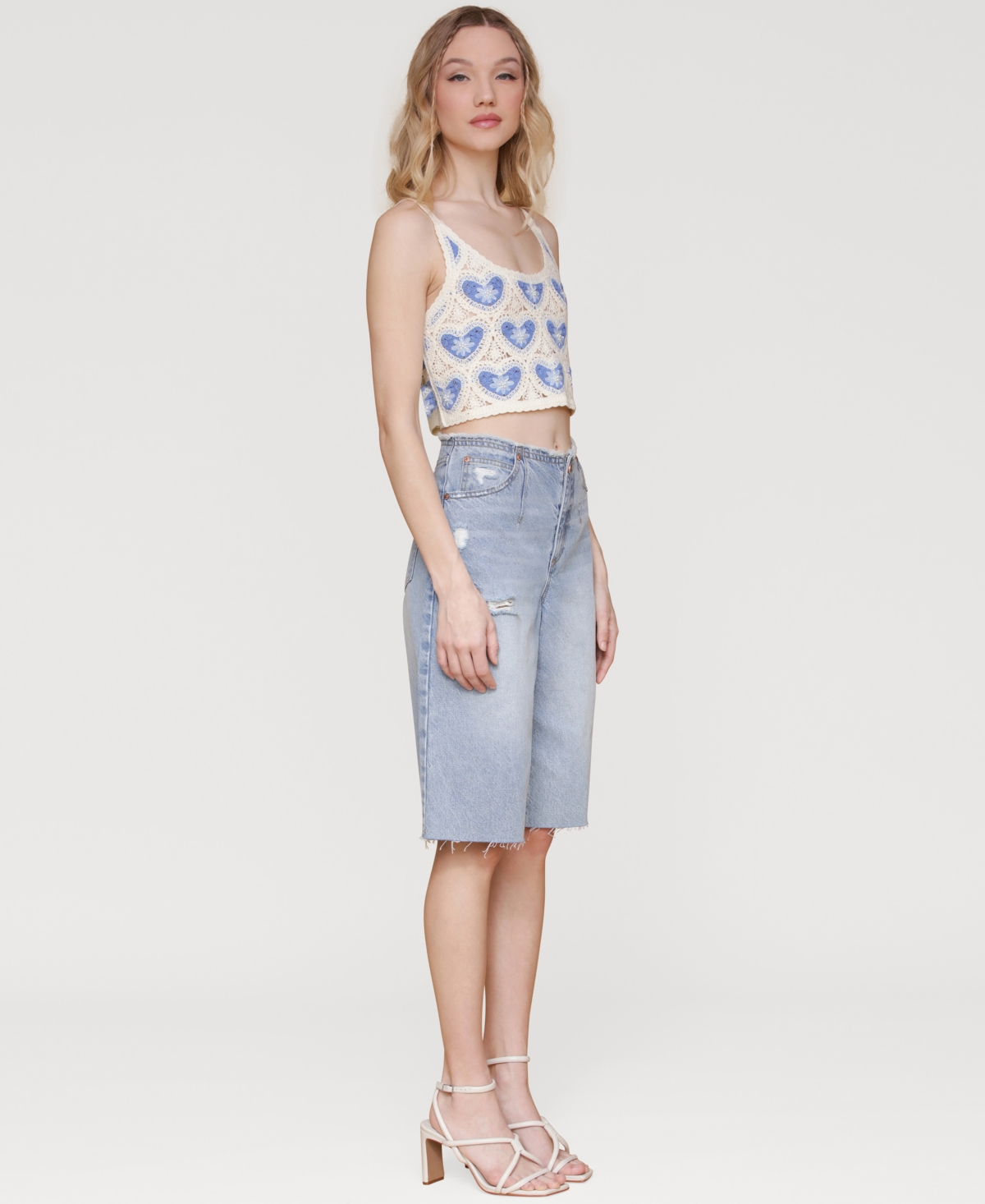 Avec Les Filles Heart Crochet Crop Tank