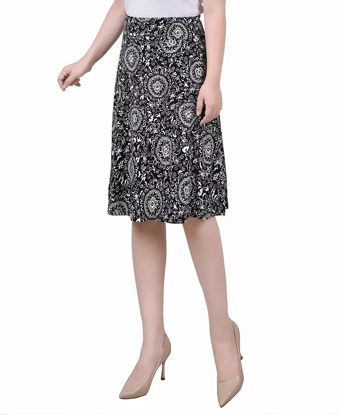 Petite Wide Waisted Knee Length Skirt - thumbnail 3