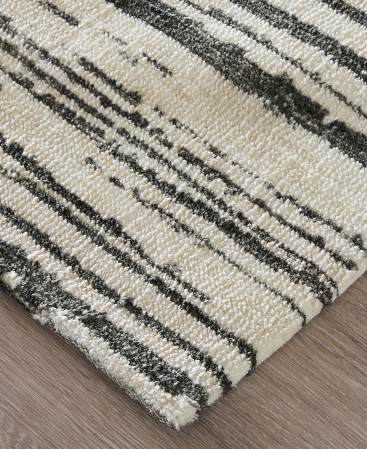 Feizy Colton 8a56f 5'x8' Area Rug In Multi