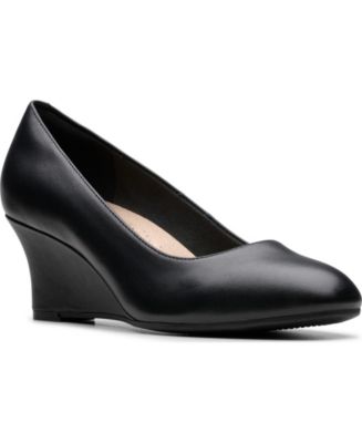 Scarpe decolte Clarks Olivette Pearl donna nere tacco zeppa