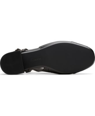 Collection Women's Marilyn Rose Buckle Shoes