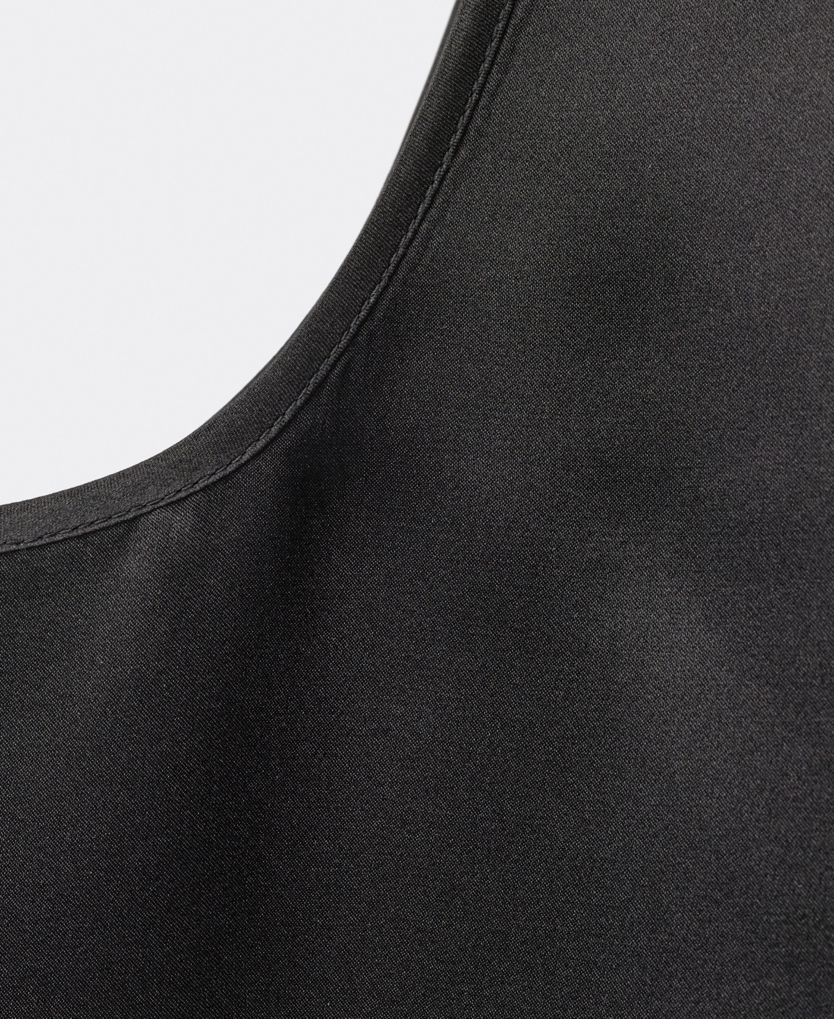 Mango Silk Tank In Black