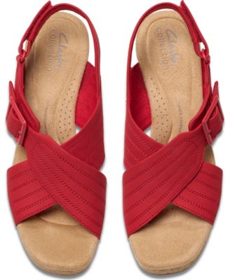 Collection Nerisa West Buckle Wedge Sandals