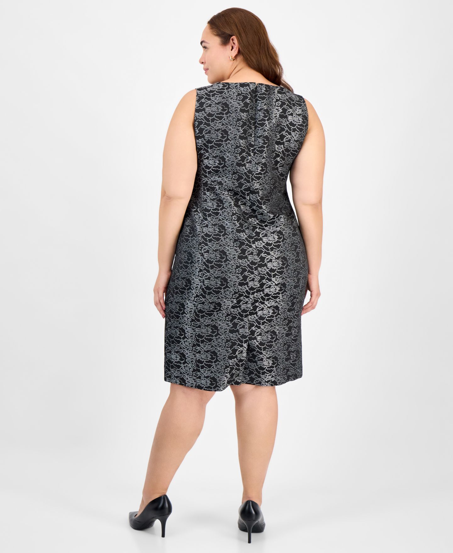 Женские платья Le Suit Plus Size Floral Jacquard Sleeveless Sheath 2 Piece Dress Suit, цвет: Чёрный разноцветный — фото 7