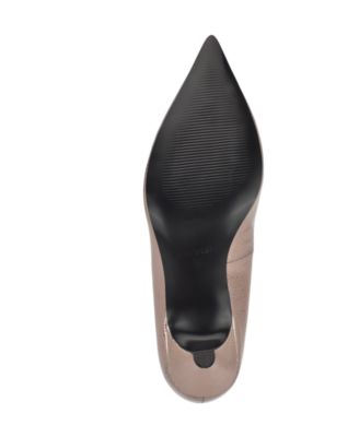 Women's Sisko Tapered Kitten Heel Pumps