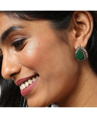 Women's Teardrop Stud Earrings