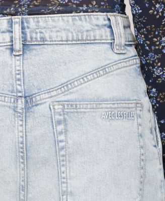 Women's Pleat-Front Wide-Leg Jeans