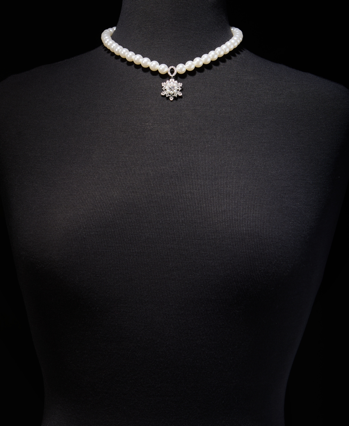 Holiday Lane Silver-Tone Imitation Pearl Snowflake Pendant Necklace, 17-1/2" + 2" extender