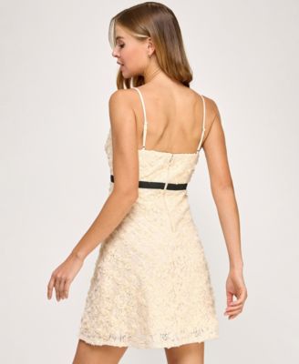 Juniors' 3D Flower Lace A-Line Dress