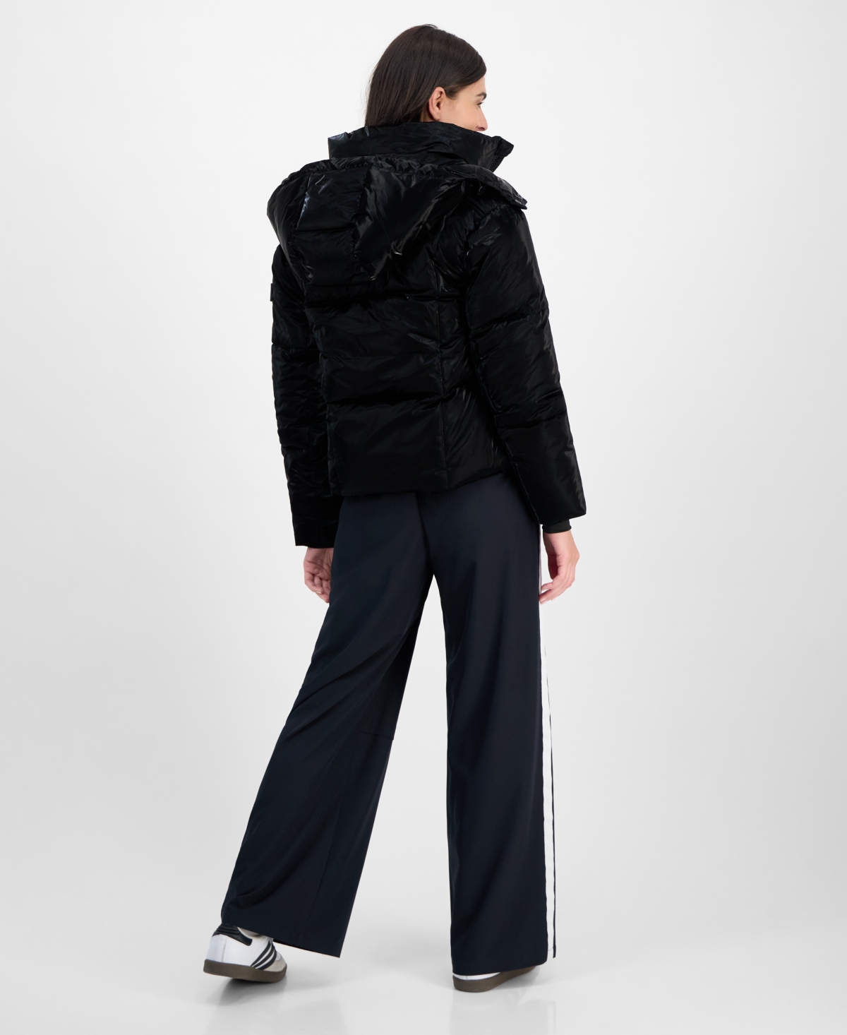 Steve Madden Women's Cropped Hooded Puffer Coat In Black