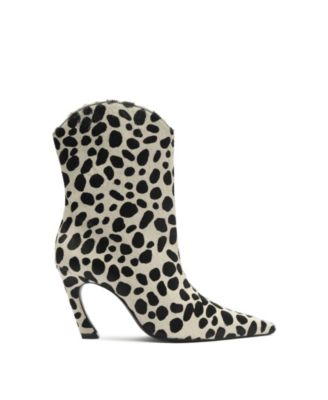 Women's Maryann Curve Pointy Toe Booties