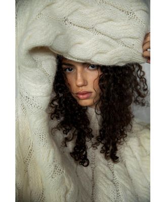 Women's Tomo Cable Handknit Sweater