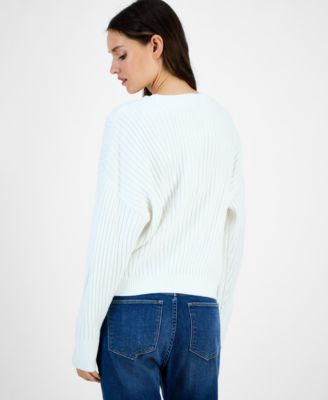 Women's Traveling Cable Sweater