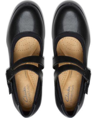 Women's Emily2 Janna Round Toe Pumps