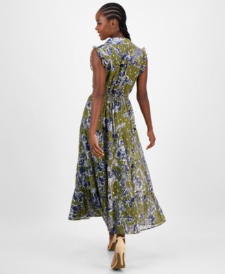 Women's Size Floral-Print Smocked Shirtdress