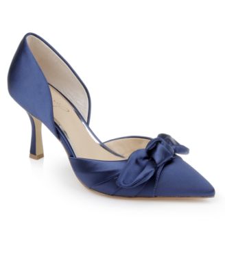 Jewel Badgley Mischka