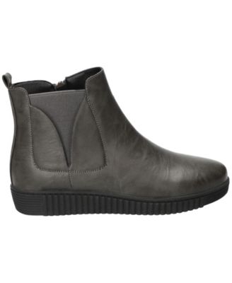Women's Wyatt Chelsea Boots