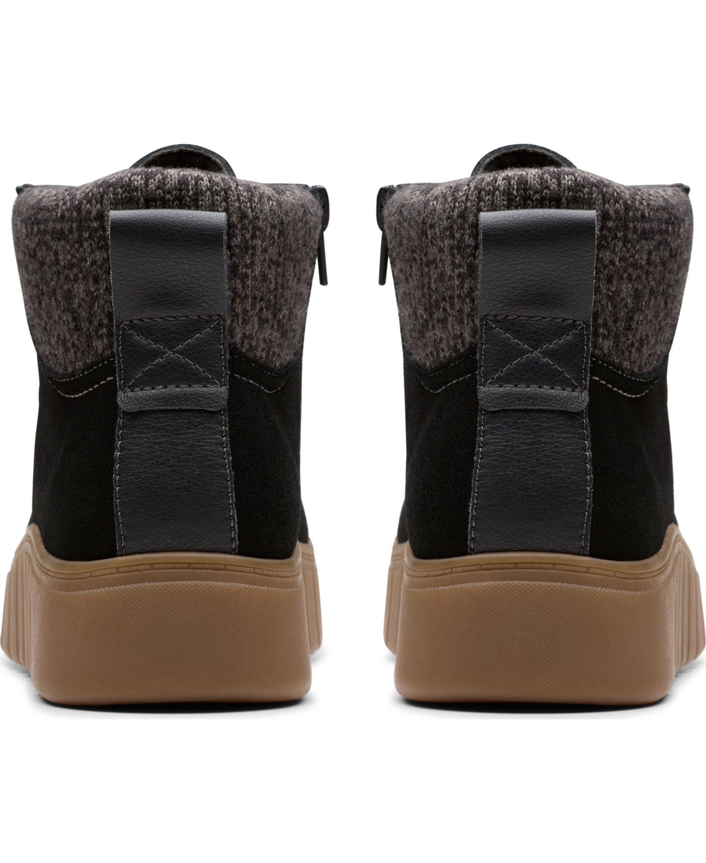 Женские ботинки Clarks Mykah Izzy Cozy Lace-Up Booties, цвет: Чёрный замшевый — фото 3