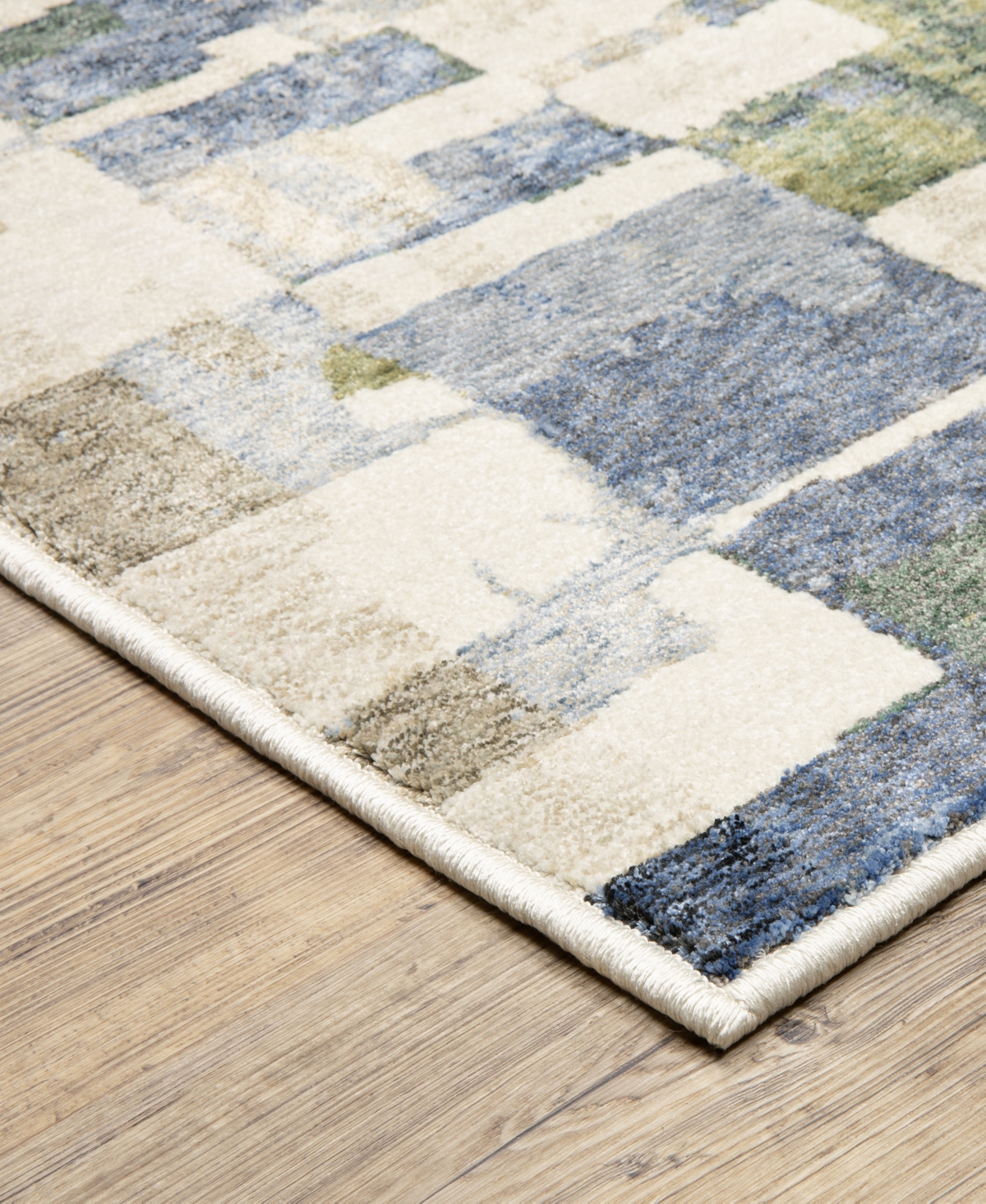 Oriental Weavers Tisdell TIS01 3'9"x5'2" Area Rug