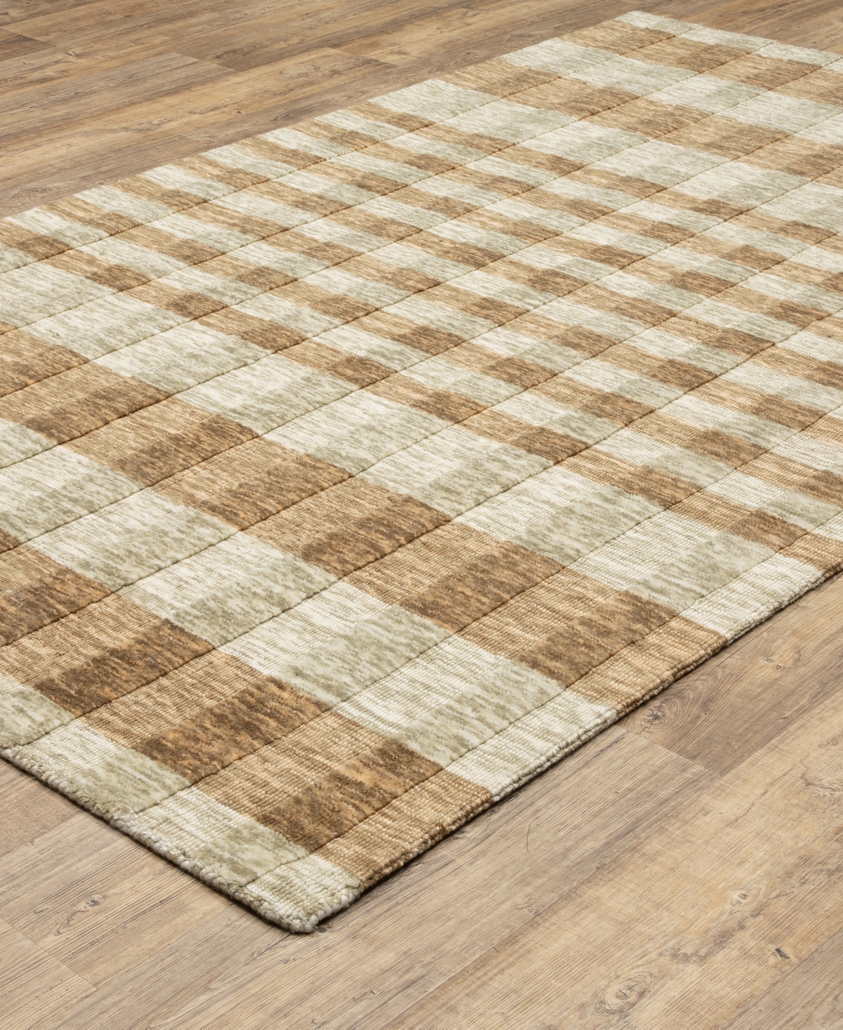 Oriental Weavers Thatcher Tha04 5'x8' Area Rug In Brown