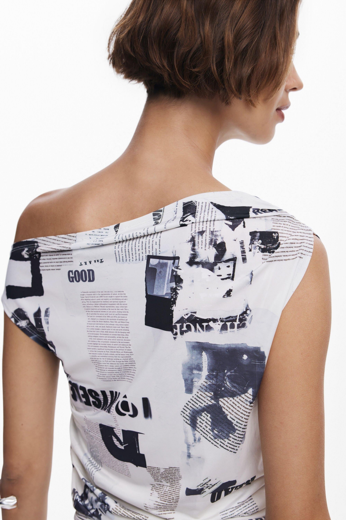 Desigual Newspaper Print One-shoulder Top In White
