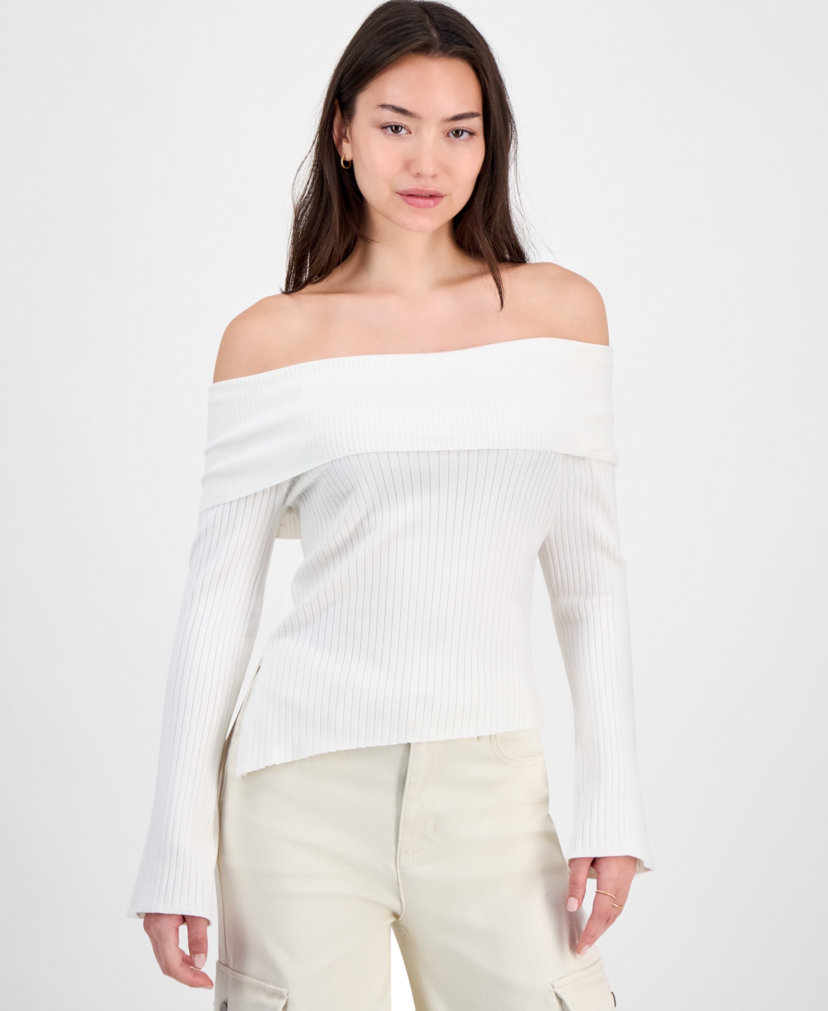 Hooked Up By Iot Juniors' Marilyn Off-the-shoulder Top In White