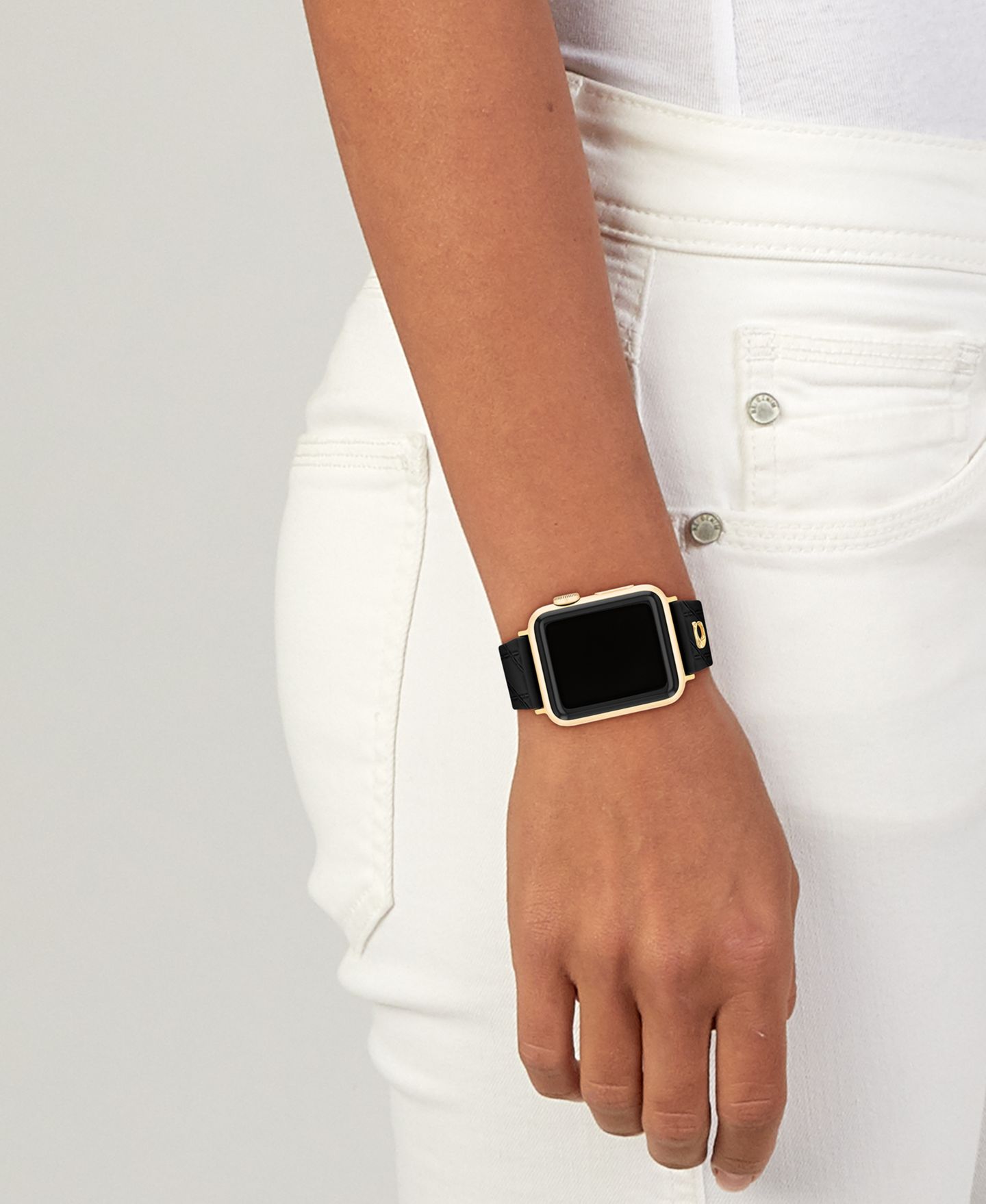 Женский ремешок для часов COACH Black Silicone Apple Watch Strap, 38mm, 40mm, 41mm — фото 5