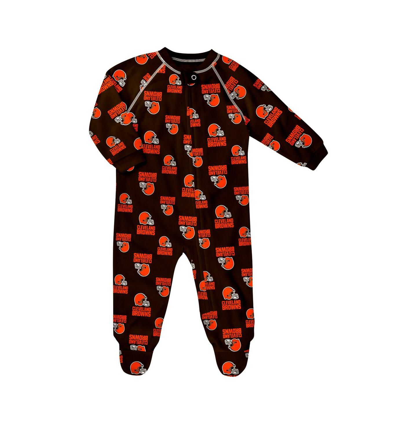 Outerstuff Baby Boys and Girls Brown Cleveland Browns Allover Print Raglan Full-Zip Sleeper — фото 1