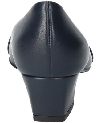 Lyanna Women's Block Heel Pumps