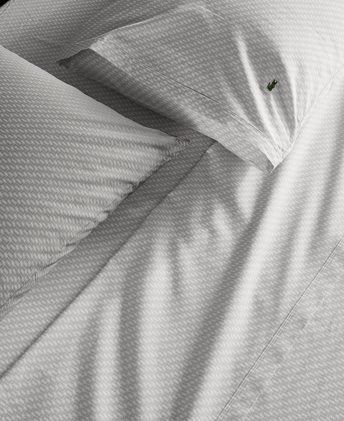 Lacoste Mini Geo Logo 200-Thread Count Cotton -Pc. Sheet Set