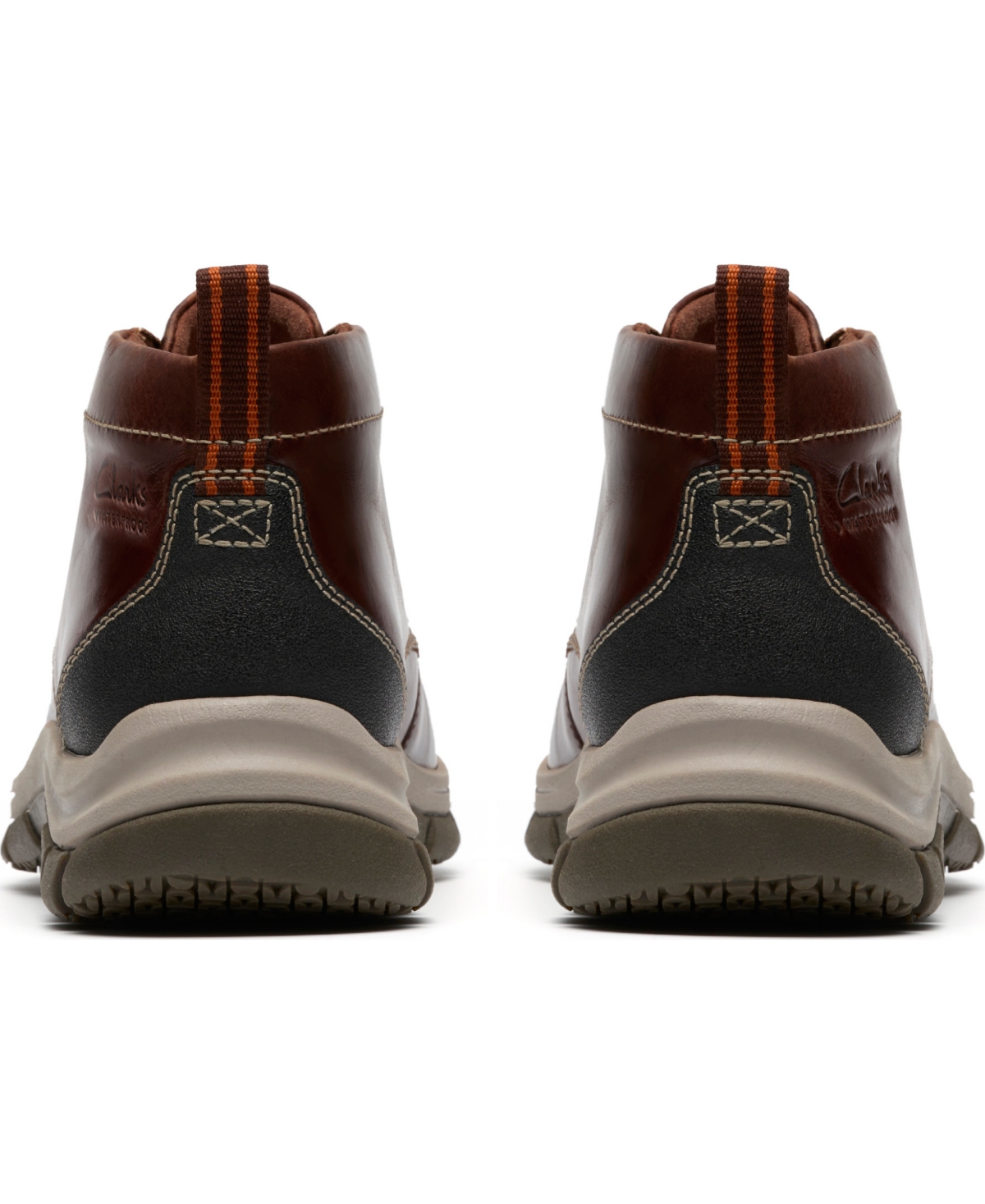 Clarks Walpath Chukka In Multi