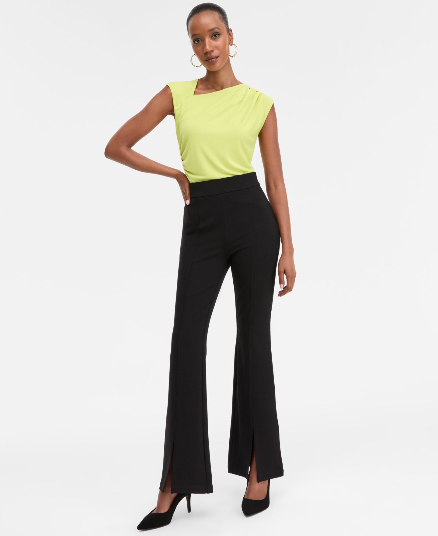 Женские брюки I.N.C. International Concepts Ponté-Knit Slit-Hem Flare, цвет: Глубокий чёрный — фото 1