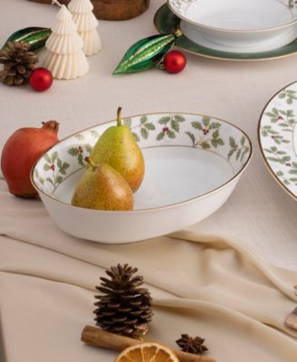 Holly & Berry Gold Oval Vegetable Bowl, 9.75", 32 oz.