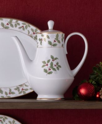 Holly & Berry Gold Coffee Server, 49 oz.