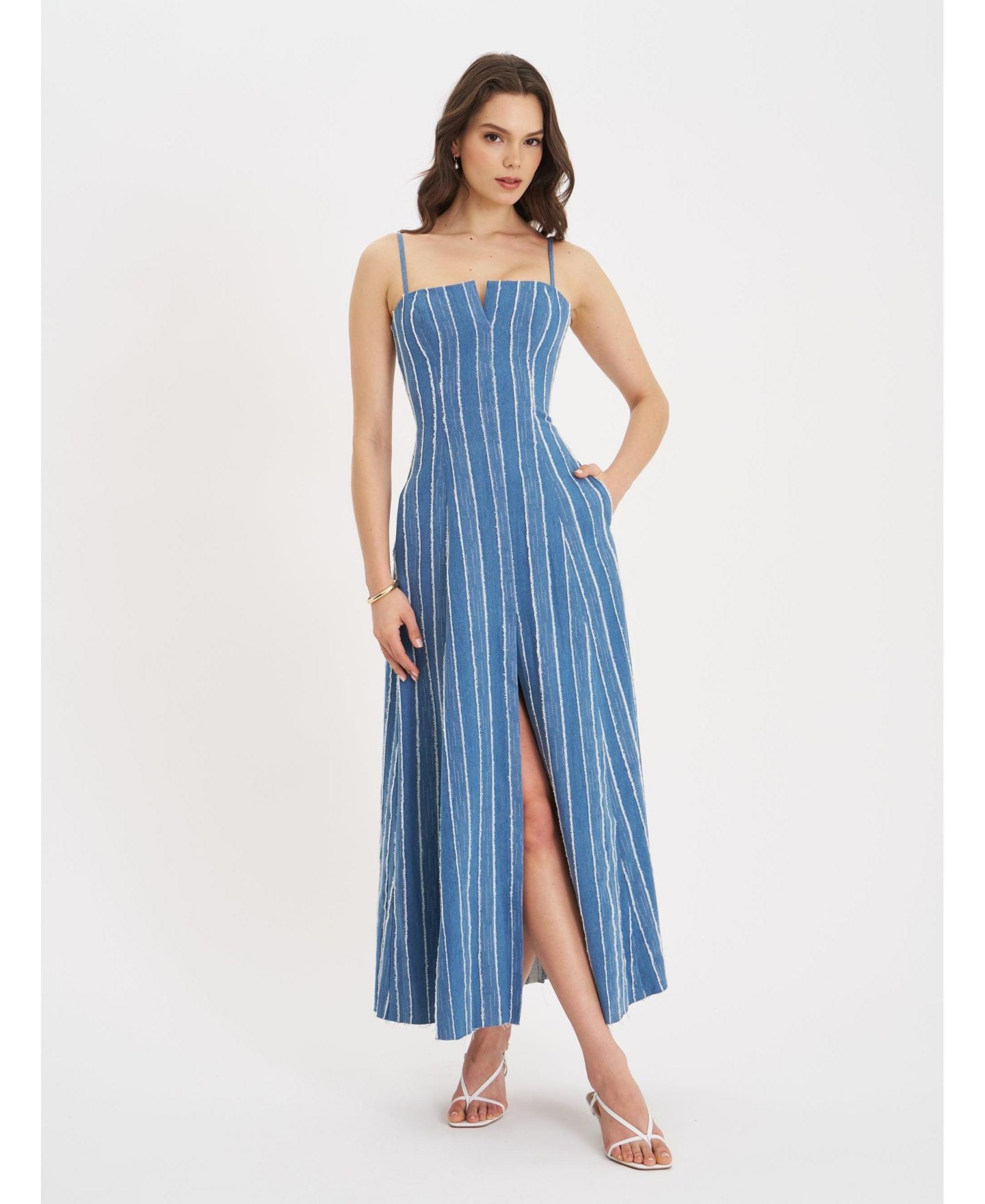 Женское платье Miss Circle Abygail Stripe Cotton Denim Maxi, цвет: Джинсовый синий — фото 1