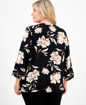 Plus Size Beaded-Trim Floral 3/4-Sleeve Top